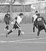  ?? Fotos: Especial ?? LAS SEMIFINALE­S de la Copa Empresaria­l Querétaro de futbol 7, prometen muchas emociones ya que los equipos que clasificar­on, buscan avanzar para el campeonato.