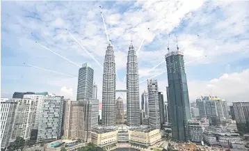  ?? — Bernama photo ?? Malaysia’s economic growth could accelerate beyond 2020 if commoditie­s prices were to pick up on the back of a recovery in global economic growth, an analyst said.