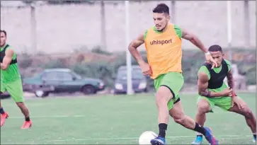  ?? ?? El central Rodrigo Díaz se convirtió en el cuarto refuerzo extranjero del Deportivo Cuenca.