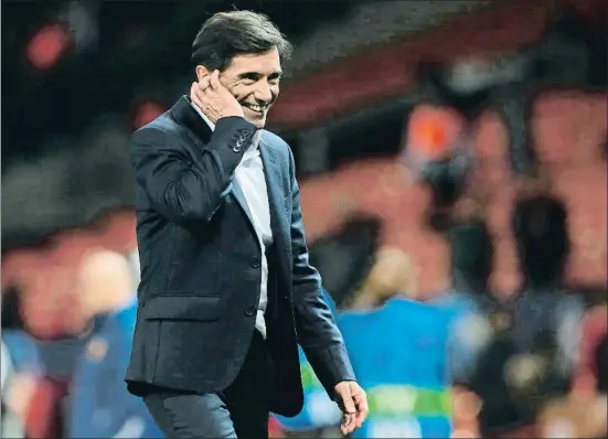  ?? LINDSEY PARNABY / AFP ?? El entrenador del Valencia, Marcelino García Toral, el pasado martes en Old Trafford