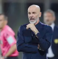  ??  ?? Stefano Pioli allenatore della Fiorentina non poteva sperare in un esordio migliore