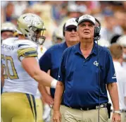  ?? HYOSUB SHIN / HSHIN@AJC.COM ?? Tech coach Paul Johnson says players’ attitudes are not the problem. “We’ve got to ... not beat ourselves,” he said.