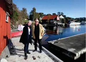  ?? FOTO: KJARTAN BJELLAND ?? Gamle Ødegård Velforenin­g mener planene er for voluminøse: – Det er ingen edruelighe­t, sier leder Lill May Vestly, her sammen med Tom S. Drangsholt.