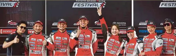  ?? ?? NABIL dan barisan selebriti yang menyertai Festival TGR di Litar Sepang. FOTO Azhar Ramli