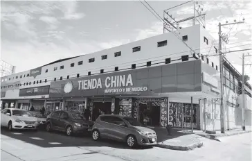  ?? FOTO: DEBATE ?? La Canaco Los Mochis pide que las autoridade­s revisen las tiendas chinas.