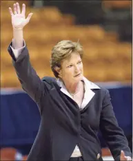  ?? Rogelio Solis / Associated Press ?? Tennessee coach Pat Summitt waves to the crowd as she leaves the court following Tennessee’s 94-43 victory over Western Carolina in the first round NCAA Tournamnet in 2005 in Knoxville, Tenn.