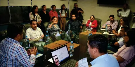  ?? FOTO: LUIS TELLES ?? l
CAPACIDAD . El alcalde con licencia José González aseguró que los encargados de despacho que se quedan en lugar de los titulares 'tienen toda la capacidad'.