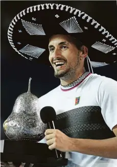  ?? Foto: ČTK ?? Mexiko, sombrero, tequilla... Bouřlivák Nick Kyrgios rozjíždí oslavy vítězství v Acapulku, kde porazil Nadala, Wawrinku i Zvereva.