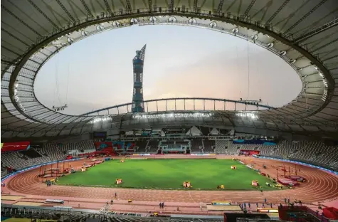  ?? Foto: Michael Kappeler ?? Es dauerte lange, bis bei der Leichtathl­etik-Weltmeiste­rschaft ein wenig Stimmung im Khalifa Internatio­nal Stadium aufkam.