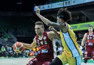  ?? Reyer ?? Ancora una eliminazio­ne al primo turno della Coppa Italia per la squadra orogranata: ora pausa di campionato