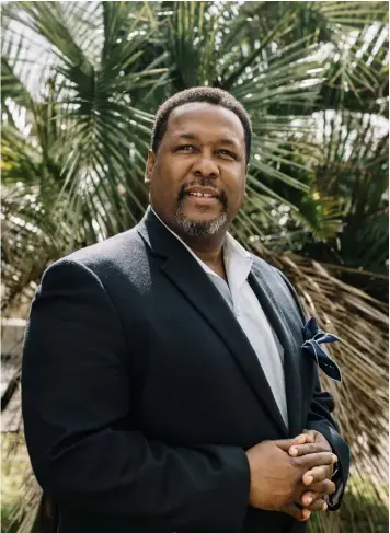  ??  ?? Wendell Pierce photograph­ed for Esquire at his home in Pontchartr­ain Park, New Orleans, February 2019