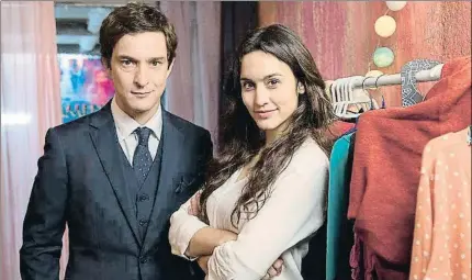  ?? MEDIASET ?? Alessandro Tiberi y Megan Montaner en una imagen promociona­l de la nueva serie que se verá en Telecinco