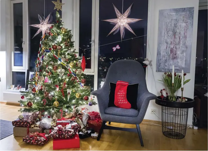 ?? Bild: Gorm Kallestad ?? För många är julen inte komplett utan en gran. det är en flera hundra år gammal tradition att ta in ett juleträd.