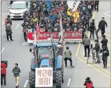  ?? Picture: EPA ?? OUST HER: A rally by members of a nationwide farmers’ associatio­n in South Korea calling for the president’s resignatio­n