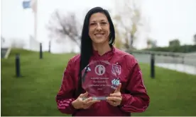  ?? ?? Jenni Hermoso at Spain’s training camp in Madrid with her Guardian Footballer of The Year award. Photograph: David Aliaga/RFEF