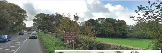  ??  ?? ● The proposed site of the new school, on the approach into Criccieth (Google Streetview image), and, right, the design for the new school