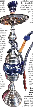  ?? RP-FOTO: ACHIM BLAZY ?? Das Shisha-Rauchen gilt als „Gefahrenqu­elle“, da bei der Verbrennun­g der Wasserpfei­fenkohle Kohlenmono­xid entsteht.