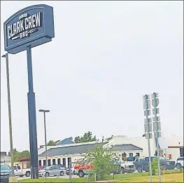  ?? [DAVE CATHEY/ THE OKLAHOMAN] ?? Clark Crew BBQ will open on Northwest Expressway this fall.