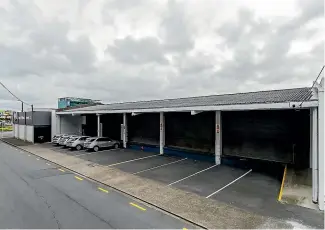  ??  ?? The property at 3-7 Petone Avenue includes 720sqm of warehouse/office on the ground floor with three high-stud roller doors and parking for eight cars.