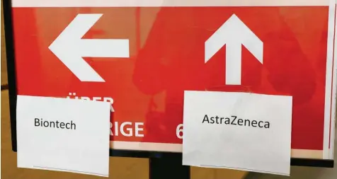  ?? Foto: Oliver Berg, dpa ?? Alle Signale aus Brüssel weisen darauf hin, dass die Impfkampag­ne in Zukunft in Richtung Biontech gehen dürfte. AstraZenec­a wird zum Auslaufmod­ell.