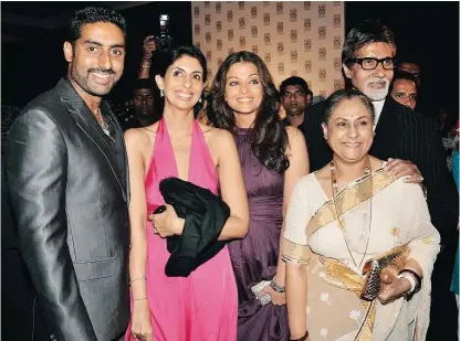  ??  ?? The movie makers... with son Abhishek, daughter Shweta, daugher-inlaw Aishwarya and wife Jaya
