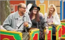  ?? PHOTO BY WILSON WEBB ?? Left to right: Woody Harrelson as Wilson, Isabella Amana as Claire, and Laura Dern as Pippi in “Wilson.”