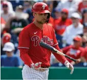  ?? Tribune News Service ?? Rhys Hoskins left Thursday’s game with a left knee injury.