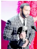  ??  ?? Omari Hardwick accepts the award for Outstandin­g Actor in a Drama Series for ‘Power’.