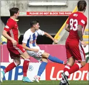  ??  ?? MENACE: Jones, described as ‘unplayable’ by his manager McCulloch, slots home Killie’s equaliser