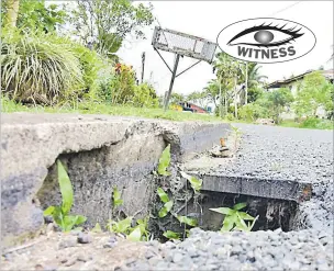  ?? Picture: ATU RASEA ?? This manhole at Raisaluwak­i Rd in Tacirua Heights needs a proper cover.