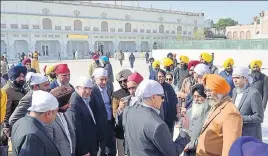  ?? SAMEER SEHGAL/HT ?? Accompanie­d by local officials, a Canadian team taking stock of arrangemen­ts ahead of PM Justin Trudeau’s February 21 visit to Golden Temple, in Amritsar on Thursday.