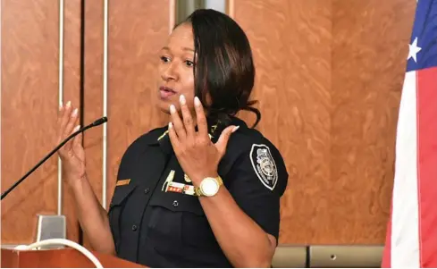  ?? (Pine Bluff Commercial/I.C. Murrell) ?? Pine Bluff Police Chief Denise Richardson addresses attendees at the Pine Bluff Regional Chamber of Commerce’s Lunch & Learn on Thursday at the Donald W. Reynolds Community Services Center.