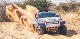  ??  ?? PODIUM CHASERS. Class T winners Lance Woolridge and Ward Huxtable (NWR Ford Ranger) should be frontrunne­rs in the Harrismith 400 race.