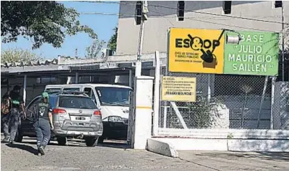  ?? (JOSÉ HERNÁNDEZ) ?? El cartel. Está en la base del ente municipal Esop, en el parque Sarmiento de la ciudad de Córdoba.