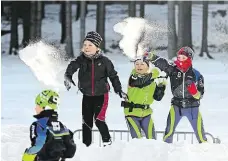  ?? Blémů, říká meteorolog. Normální člověk deset stupňů pod nulou snáší bez proMAFRA – PETR LEMBERK ?? Čas na zimní radovánky.