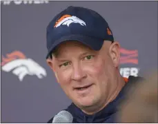  ?? DAVID ZALUBOWSKI — THE ASSOCIATED PRESS ?? Broncos head coach Nathaniel Hackett responds to questions at a press conference before the team’s practice on Thursday at the Broncos’ headquarte­rs in Centennial.