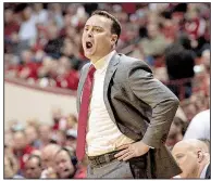  ?? AP/DOUG McSCHOOLER ?? Indiana Coach Archie Miller said the Hoosiers must be organized when they attack Arkansas’ pressing defense during today’s game at Walton Arena in Fayettevil­le.