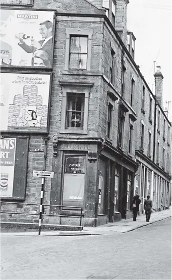  ??  ?? The main picture shows Hawkhill, Dundee, where the riot kicked off at a meal shop. The image was taken in 1964. The picture below shows a busy shopping scene in Murraygate, Dundee.