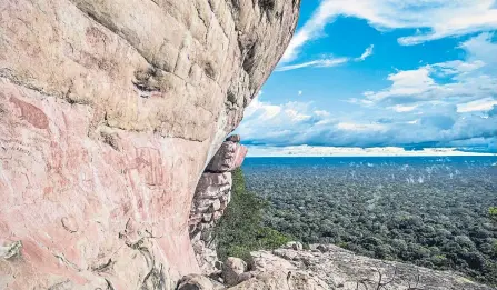  ?? ARCHIVO ADN ?? El Parque Nacional Natural Serranía de Chiribique­te, declarado Patrimonio Mixto de la Humanidad, podrá ser apreciado desde el aire.