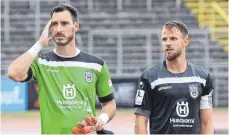  ?? ARCHIVFOTO: HÖRGER ?? Mussten sich in Offenbach mit ihrem Team geschlagen geben: Torwart Niclas Heimann und Marcel Schmidts vom SSV Ulm 1846 Fußball.