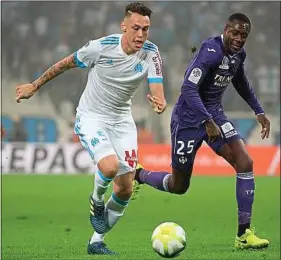  ??  ?? L’Argentin Lucas Ocampos a inscrit le second but de l’OM, dimanche.