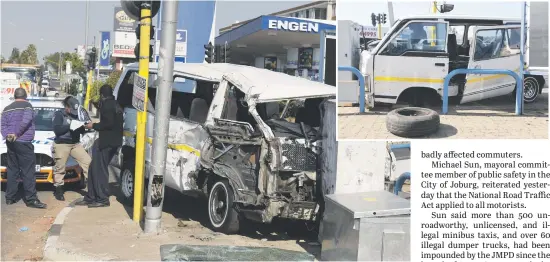  ?? Picture: Neil McCartney ?? DEAD END. A taxi after it crashed into a stationary truck on the corner of Beyers Naude Drive and Mimosa Street in Northcliff, Johannesbu­rg, yesterday. Its brakes apparently failed.