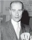  ??  ?? Indro Montanelli (Fucecchio, Firenze, 22 aprile 1909 - Milano, 22 luglio 2001)