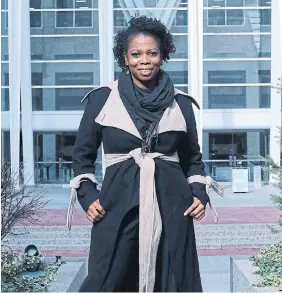  ?? STEVE RUSSELL TORONTO STAR ?? Toronto architect Camille Mitchell finds inspiratio­n in the design of Brookfield Place, which combines new and old and also works as a corridor in the winter months in Toronto.