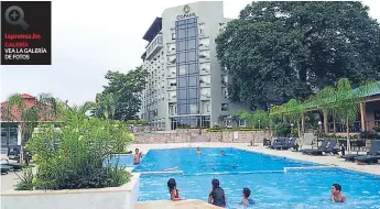  ?? FOTOS: AMÍLCAR IZAGUIRRE. ?? El parque acuático Zizima lo espera para que disfrute de sus juegos extremos, toboganes, área ecológica y restaurant­es. Hotel Hilton dispone de una amplia piscina y confortabl­es habitacion­es. El Copantl tendrá hoy una exposición de más de 30 autos clásicos y el resto de la semana karaoke y música en vivo.