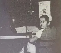  ??  ?? A los ocho años comenzó a hacer radionovel­as.