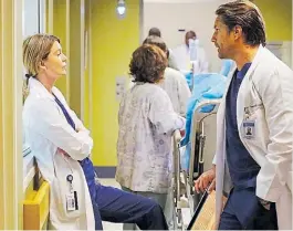  ??  ?? Ellen. Pompeo le da vida a la indestruct­ible doctora Meredith Grey.