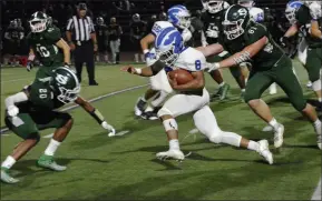  ?? STAN HUDY/THE SARATOGIAN ?? It was hard to get a hand on Shaker running back Porter Ninstant (8) by the Shenendeho­wa defense, chased by Plainsmen Patrick McCane (81) and Dyvante Terrelonge (20).