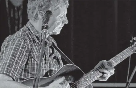  ?? Garry Woodcock ?? Musician Greg Simm performs at the 10th annual Music for the Future benefit concert at the Mahone Bay Centre on Saturday, Nov. 3, in support of a music program that is reaching hundreds of youth on Baffin Island, Nunavut.