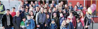  ?? Foto: Schule ?? Ein gemeinsame­s Erinnerung­sfoto gehörte während des erlebnisre­ichen Tages in Jena natürlich auch dazu.